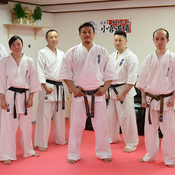 成田の当道場では趣味として女性でも気軽に始められます